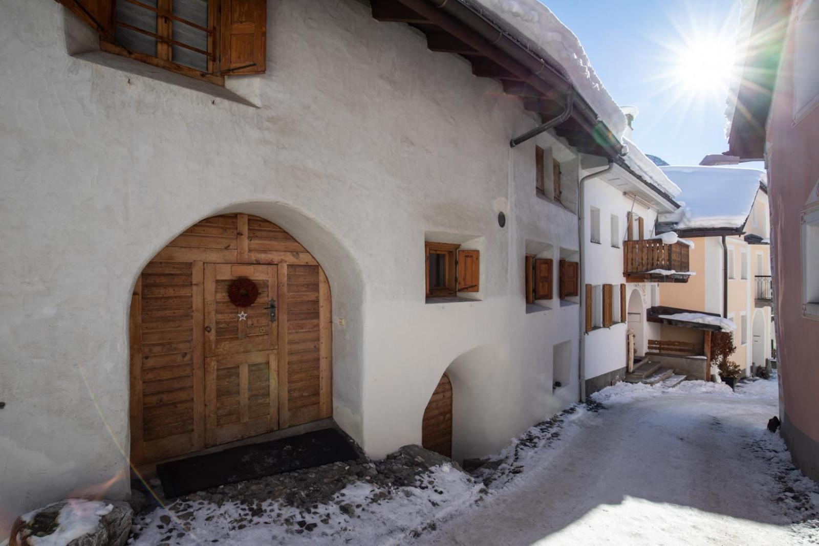 Chasa Curasch Appartement Scuol Buitenkant foto