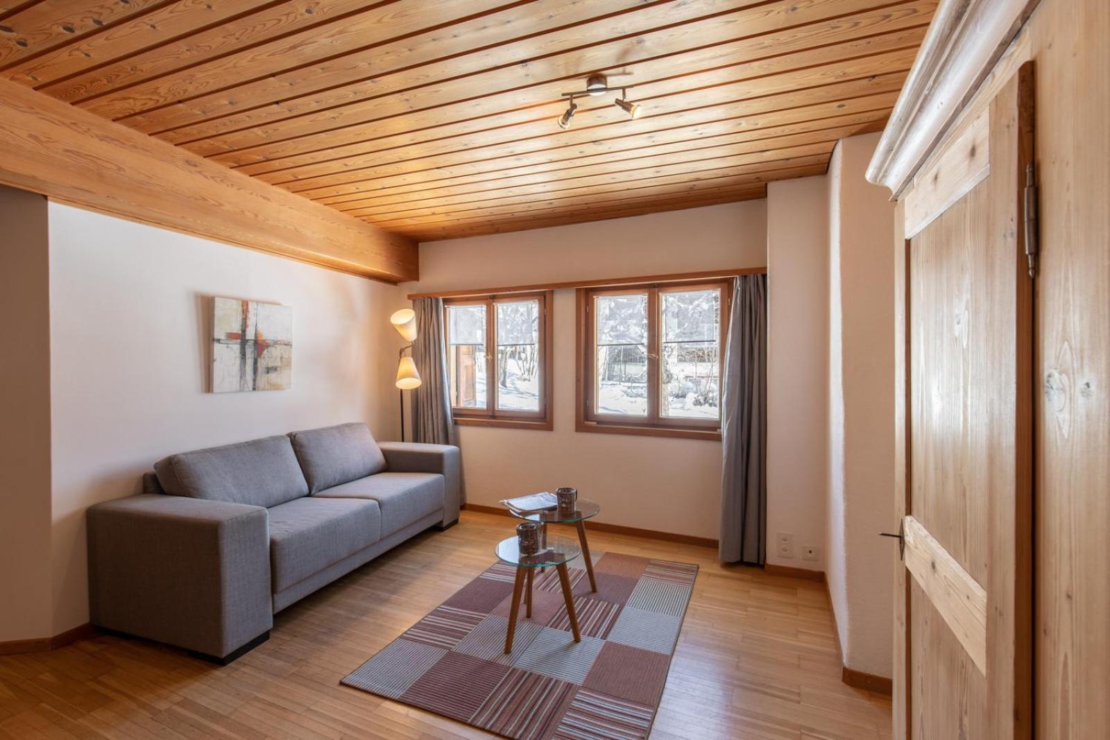 Chasa Curasch Appartement Scuol Buitenkant foto