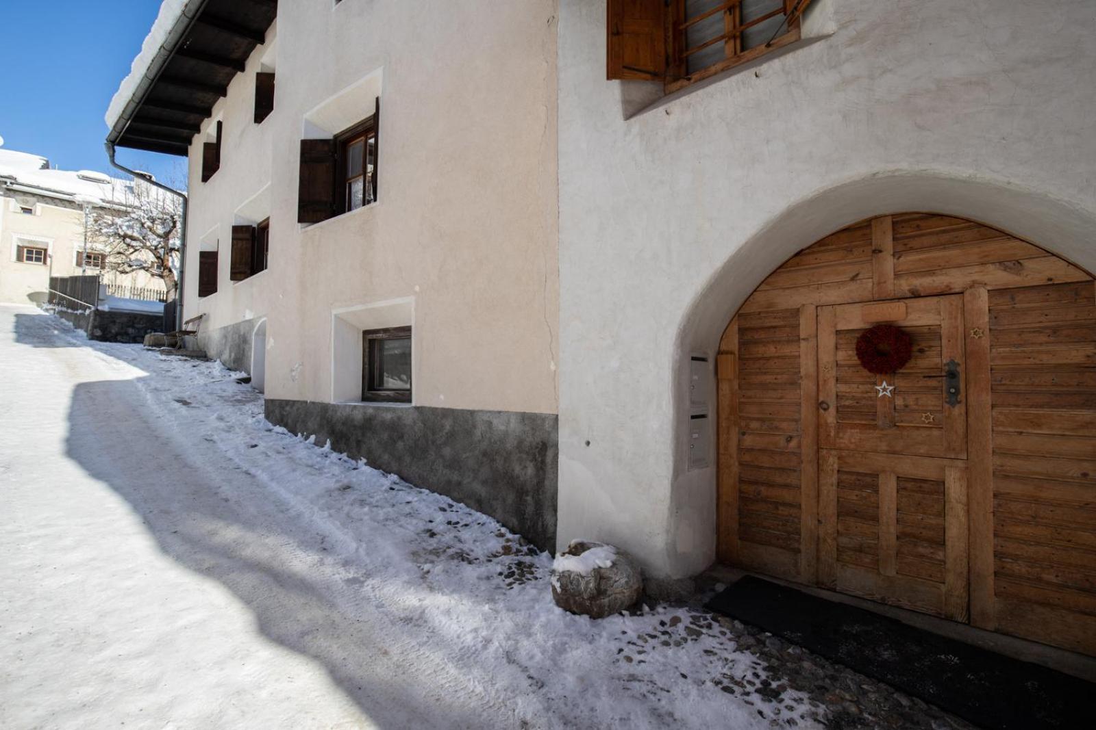 Chasa Curasch Appartement Scuol Buitenkant foto