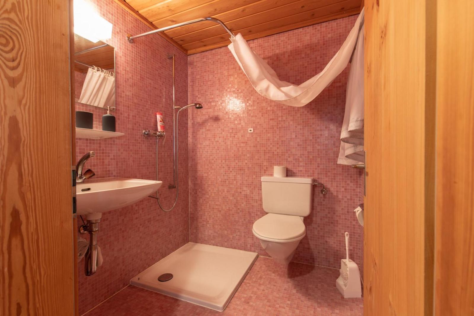 Chasa Curasch Appartement Scuol Buitenkant foto