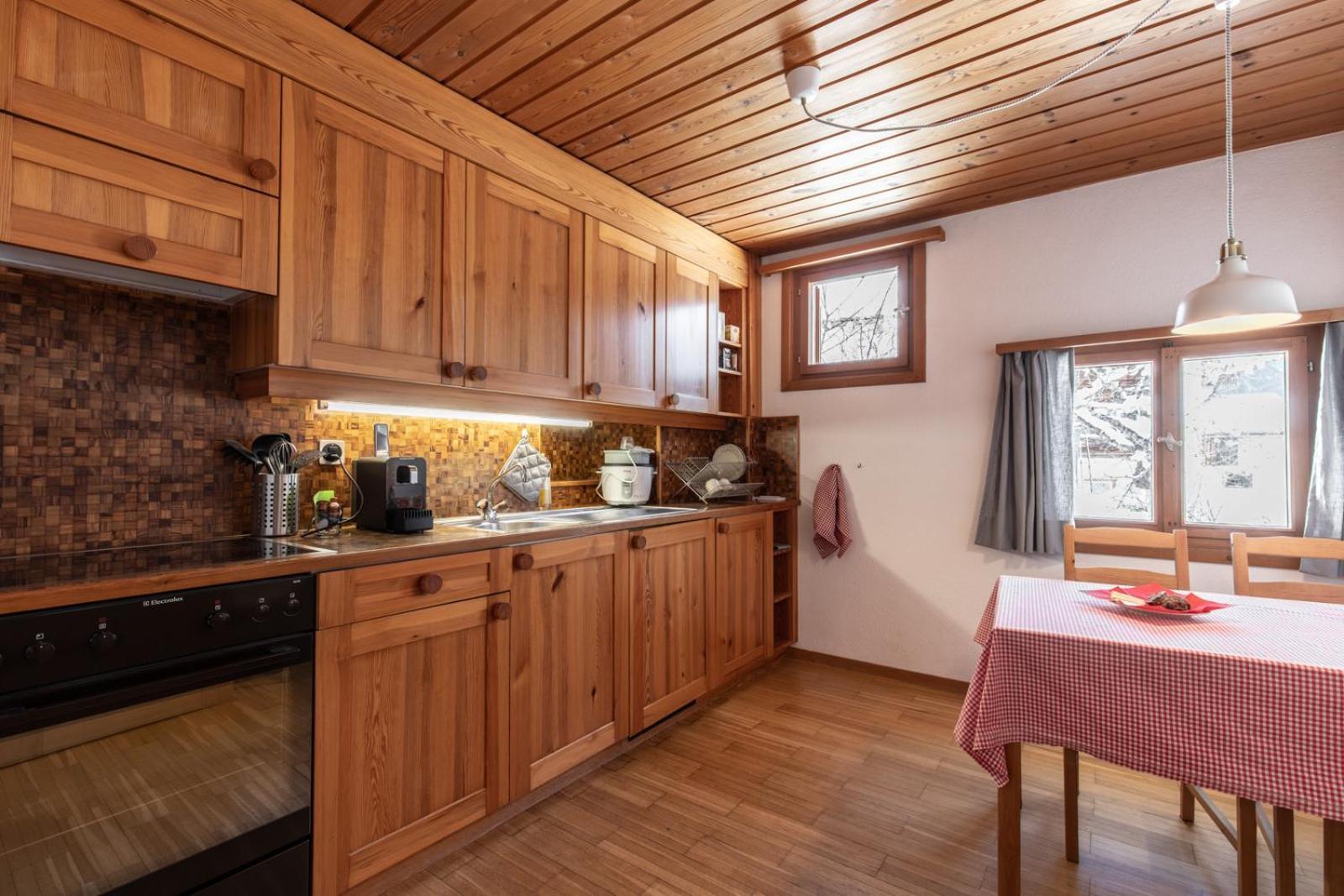 Chasa Curasch Appartement Scuol Buitenkant foto